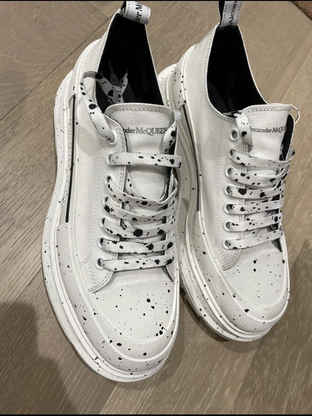 Alexander McQueen Men's Casual Sneaker, Size 11 - White
